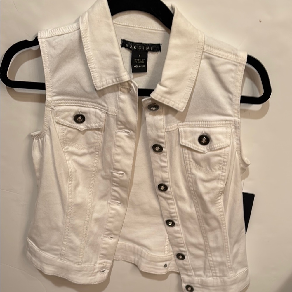 NWT CHRISTOPHER AND BANKS Baccini Ivory white Sleeveless Denim Vest S